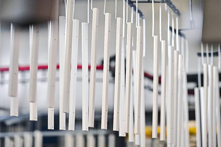 Centro di verniciatura a polvere2